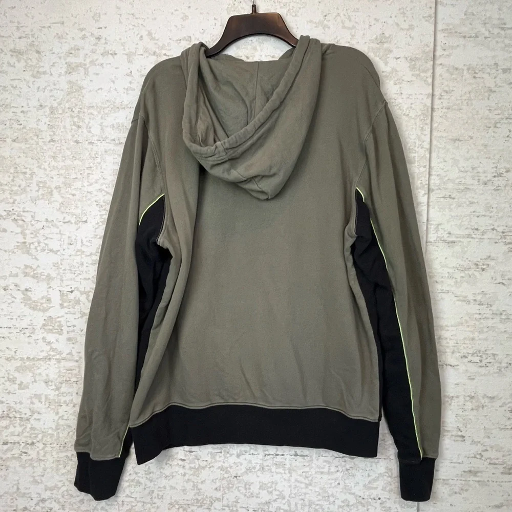TRUE RELIGION Fashion Forward Quilted Hoodie 2XL